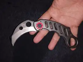 Pisau tactical survival kerambit