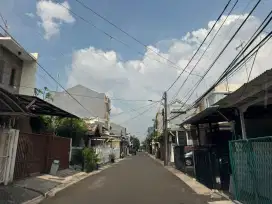 Dijual cepat rumah di kelapa gading