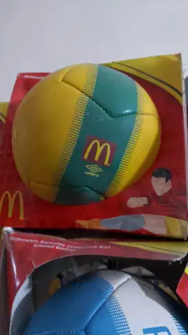 Mainan bola mcdonalds real madrid