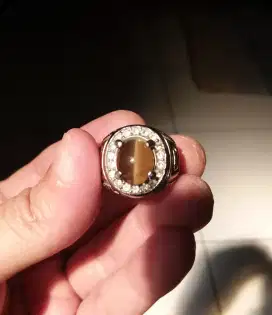Cat Eye Ring Perak ( non sertifikat )