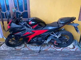 CBR 150 2019 merah hitam