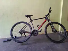 Sepeda Polygon Heist 5 Hybrid