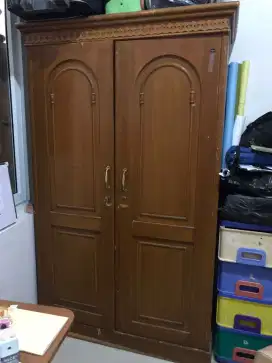 Dijual murah Lemari Kayu Jati 2 pintu