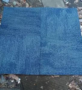 Karpet tile segala ukuran