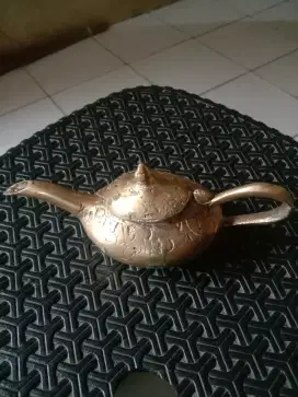 Teko antik aladdin 1001 malam