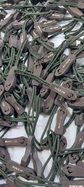 PULLER ZIPPER RESLETING ORIGINAL BLACK YAK