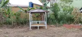 Gazebo lantai triplek