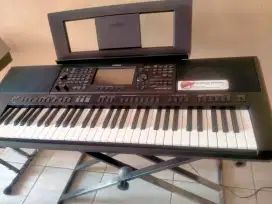 KEYBOARD YAMAHA PSR -SX900 SAMPLING LAYAR SENTUH.