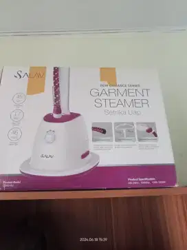 Setrika uap garment steamer