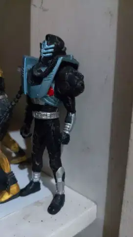 Mainan kamen rider drake