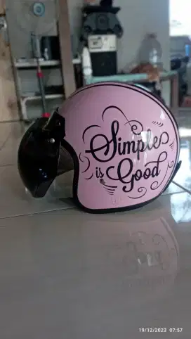 Helm Bogo wanita