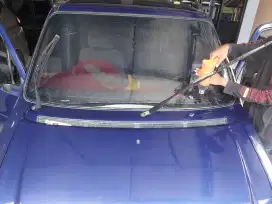 kaca film menambah privasi mobil