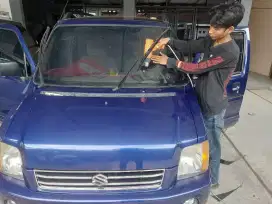 kaca film penolak panas UV