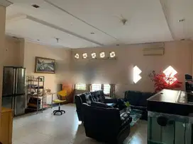 Dijual Rumah 3 lantai 13 KT 7KM di Petamburan