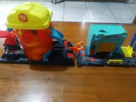 Track hotwheels