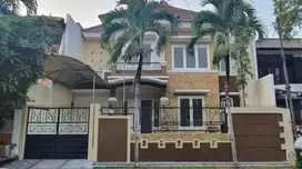 Dijual rumah Mewah 2 lantai ARAYA 1 ?Lokasi Strategis di Surabaya