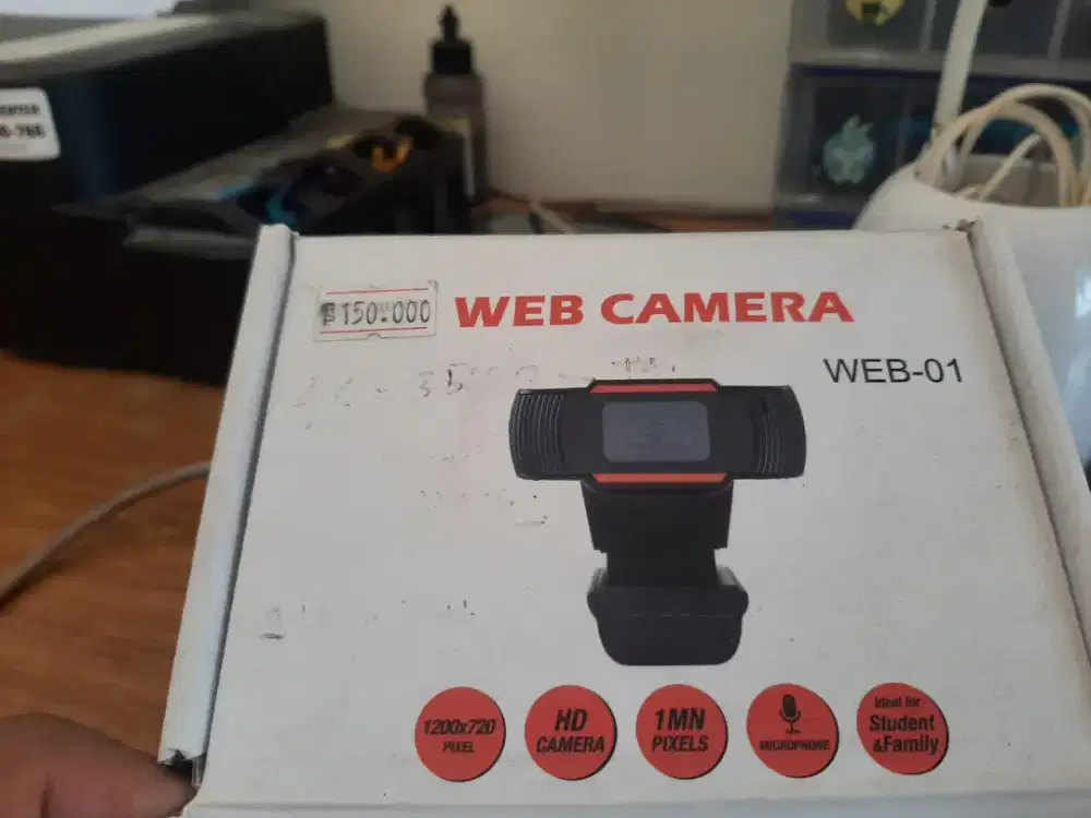 Web Camera dan jam wekker