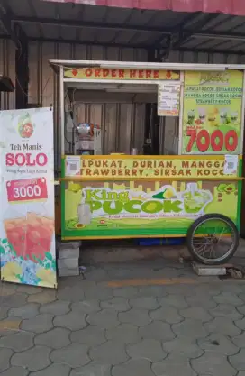 Gerobak & Perlengkapan Usaha Alpukat Kocok