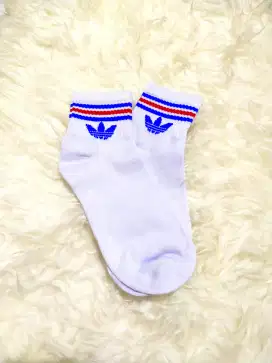 Kaos Kaki Adidas Trefoil Logo Kondisi Baru Unisex