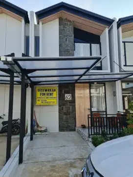 Rumah Cluster Dijual, Renovated, Semi Furnished.