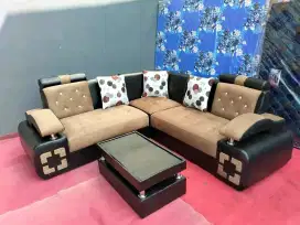 Sofa sudut minimalis