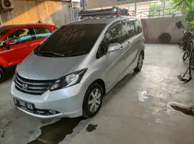 [CASH 110 JT] Honda Freed psd 2010