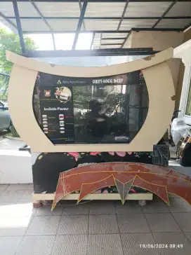 Etalase Gerobak