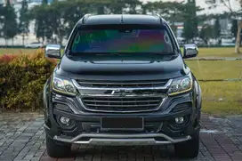 MOBIL GAGAH ! Chevrolet Trailblazer LTZ A/T Hitam