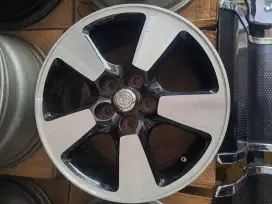 Velg oem toyota wist R15 pcd 5x100 lebar 6 et 45