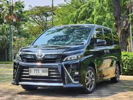KM.53.RB ASLI!! VOXY 2.0 AT 2018 HITAM SUPER SEGER ISTIMEWA TERAWAT !!