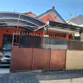 DIJUAL RUMAH 1 LANTAI DI PLOSO TIMUR