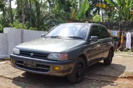 STARLET BAKPAO 1993 1.3 SEG