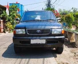 Toyota Kijang LGX 1.8 Bensin Th 1997 Istimewa