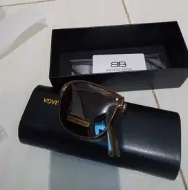 Kacamata bale Brown bisa di lipat