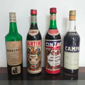 Botol Minuman Segel (ada isi) vintage buat pajangan