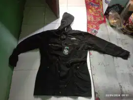 Jaket Hitam polos merk Renbal