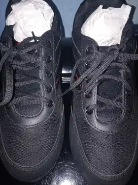Sepatu sekolah anak merk pro ATT size 40( Baru)