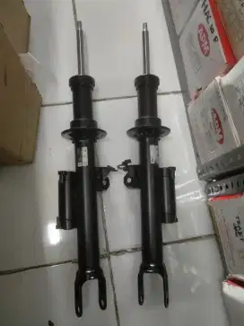 Shock absorber BMW g30 530i depan pakek kabel sensor