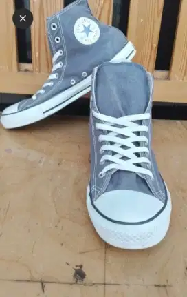 Sepatu Converse