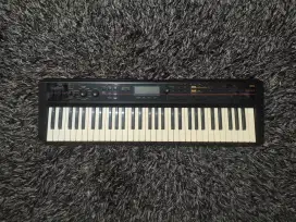 Keyboard KORG Kross Synthesizer
