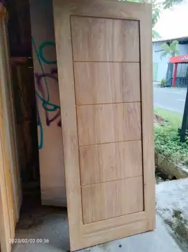 Pintu minimalis