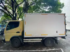Mobil box / truk freezer mitsubishi canter FE71