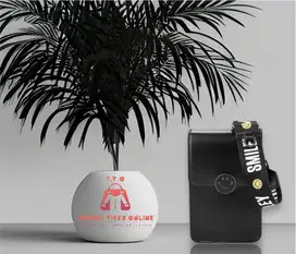 Obermain X Smiley - Shay Crossbody