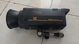 Dijual Lampu foto studio Merk Jinbei M-500 Millennia