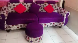 Sofa 4 seat ungu