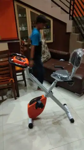 X bike sandaran TF ,920