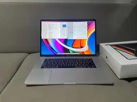 Macbook pro 2017 15inch