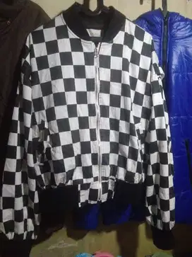 Jaket bomber boxy L katun