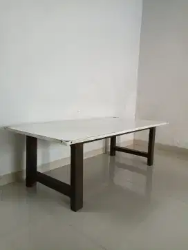 Meja Kayu Panjang