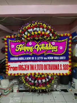 Karangan Bunga Papan Happy Wedding - Ucapan Cinta yang Menghiasi Hari